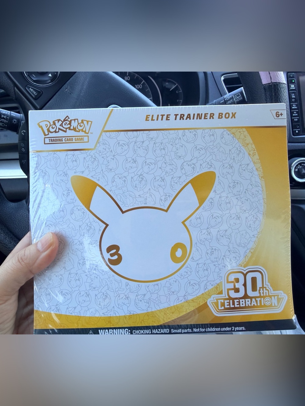 Elite Trainer Box - White & Gold Pikachu 30th Celebration